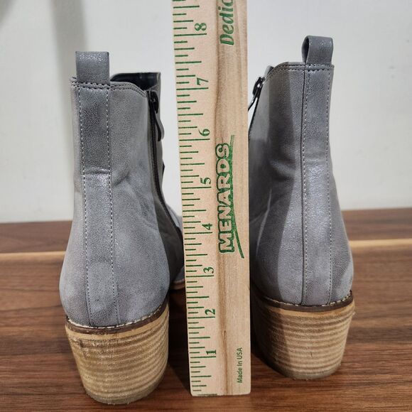 Boutique By Corkys Starboard Ankle Boot Gray Metallic Heel Western Size 10 - Picture 8 of 12